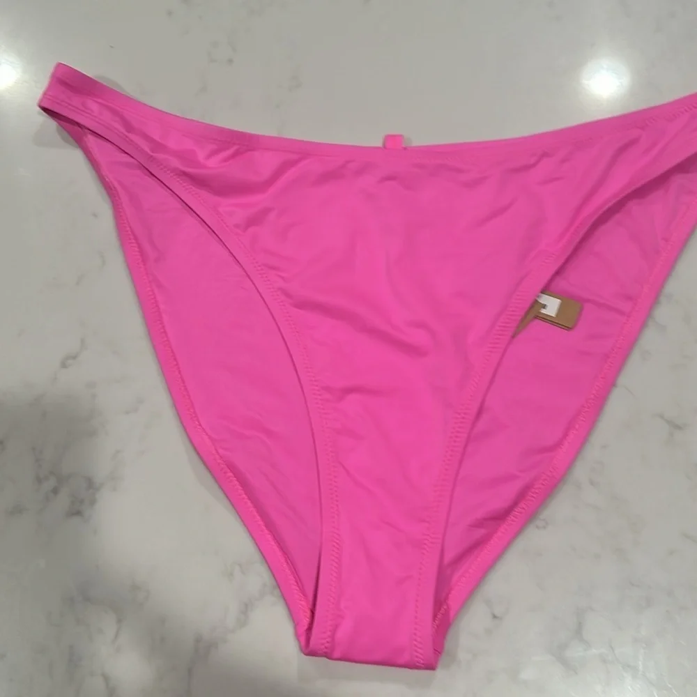 SKIMS SIGNATURE SWIM MID COVERAGE TAFFY PINK BOTTOMS SIZE 4X & 3X